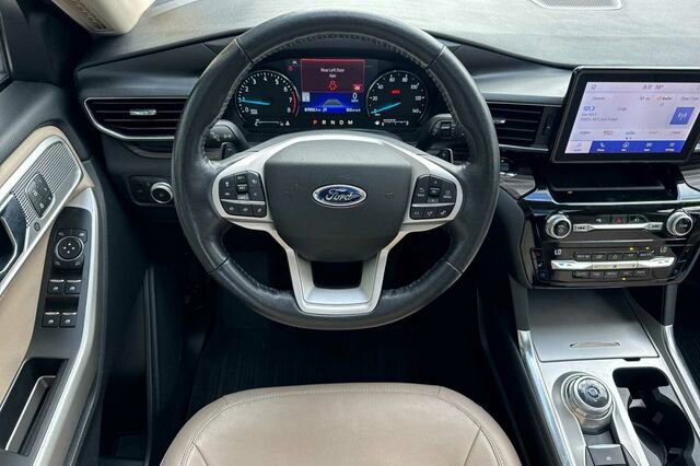 Certified 2021 Ford Explorer Limited w/ Equipment Group 301A AWD/4WD image 14