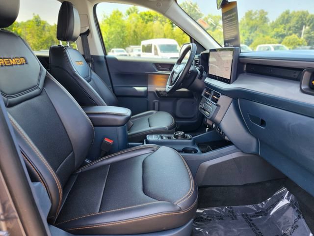 Certified 2025 Ford Maverick Tremor AWD/4WD image 11