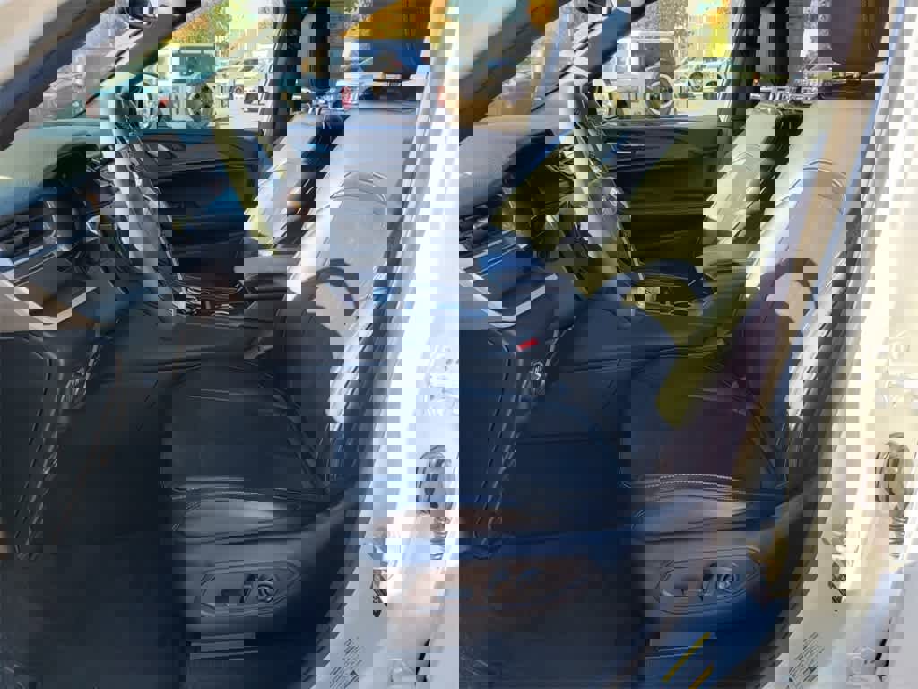 Used 2024 Jeep Grand Cherokee L Laredo image 9