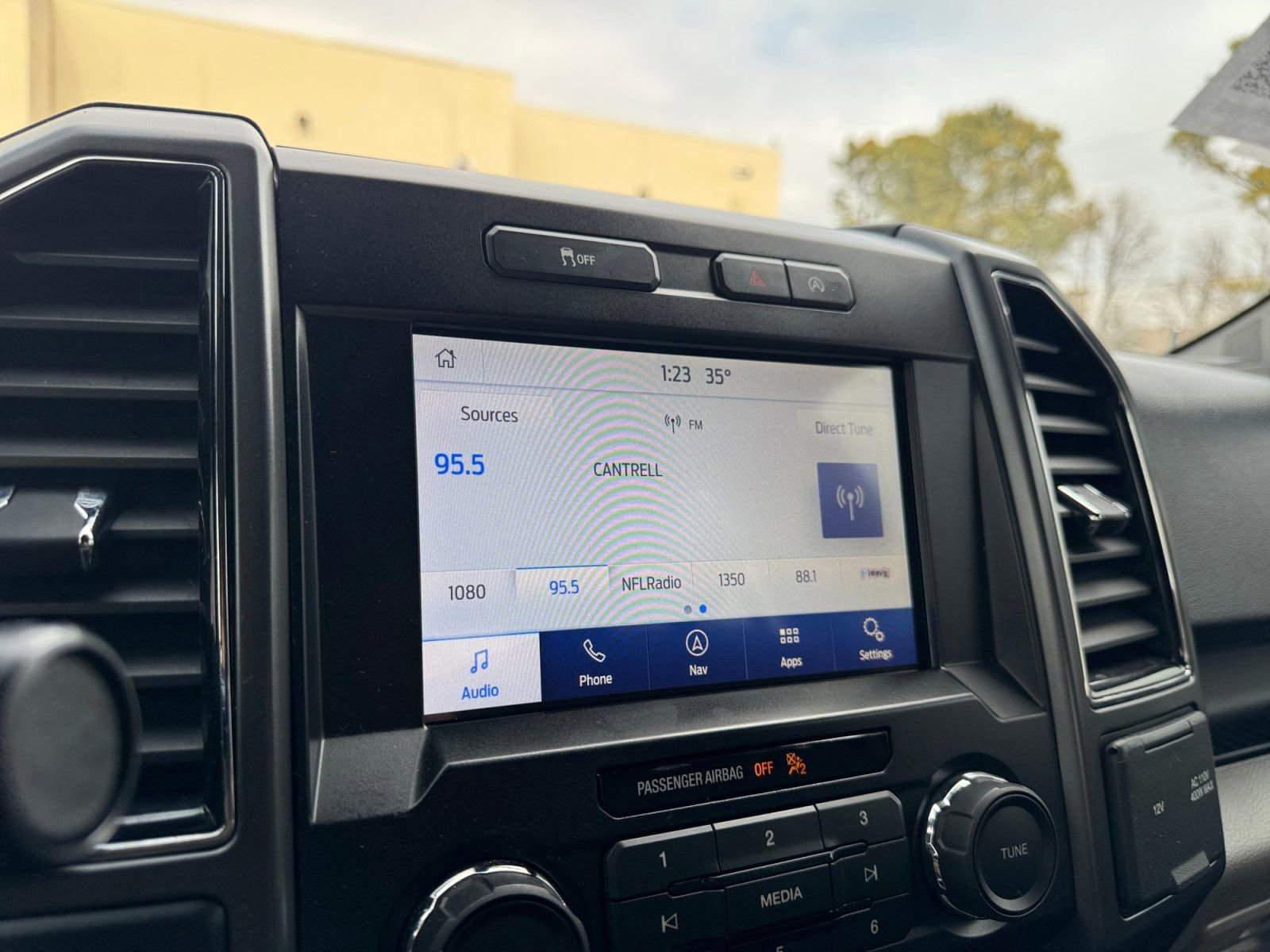 Certified 2020 Ford F150 XLT w/ Equipment Group 302A Luxury image 25