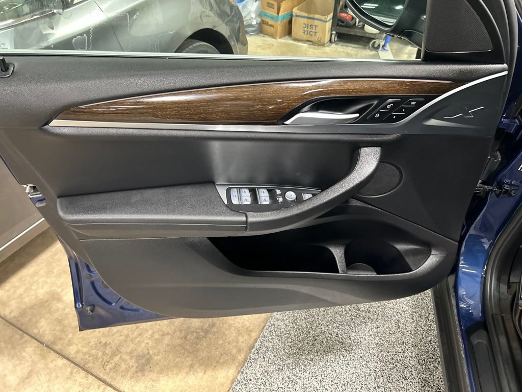 Used 2022 BMW X3 xDrive30i AWD/4WD image 15