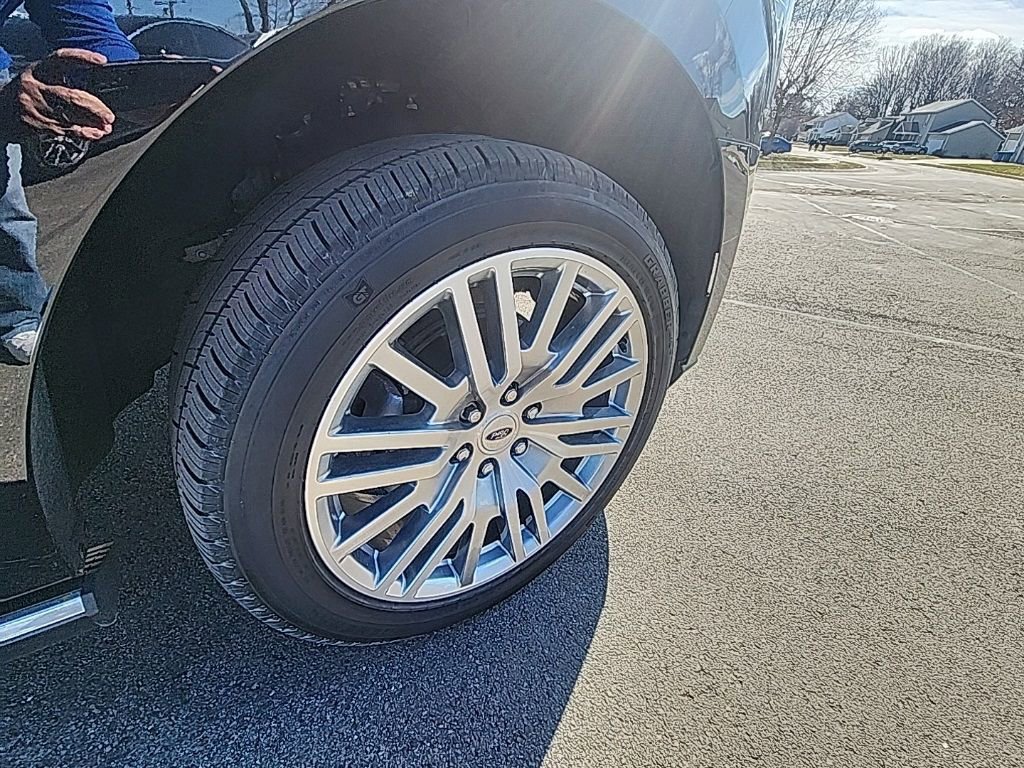 Certified 2024 Ford Expedition Max Limited image 12