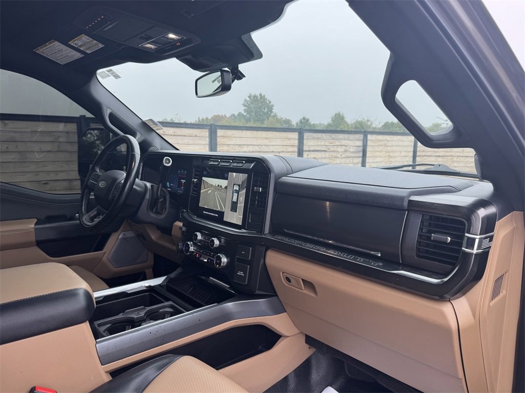 Certified 2023 Ford F250 Lariat w/ Chrome Package image 18