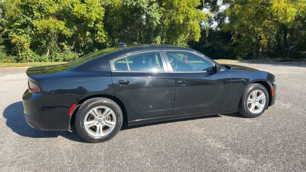 Used 2023 Dodge Charger SXT image 5