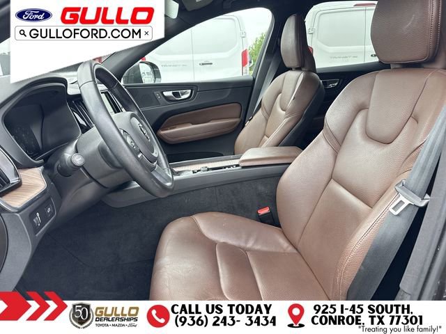 Used 2021 Volvo XC60 T5 Momentum w/ Advanced Package FWD image 29