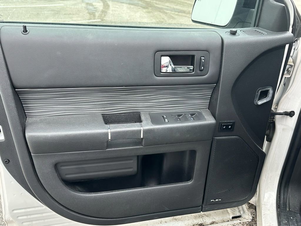 Certified 2019 Ford Flex SEL w/ Equipment Group 202A image 11