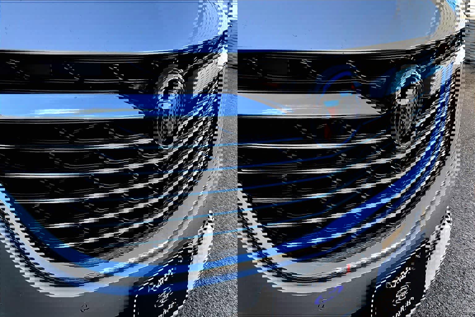 Used 2022 Buick Enclave Premium image 31