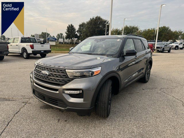 Certified 2022 Ford Explorer XLT w/ Equipment Group 202A