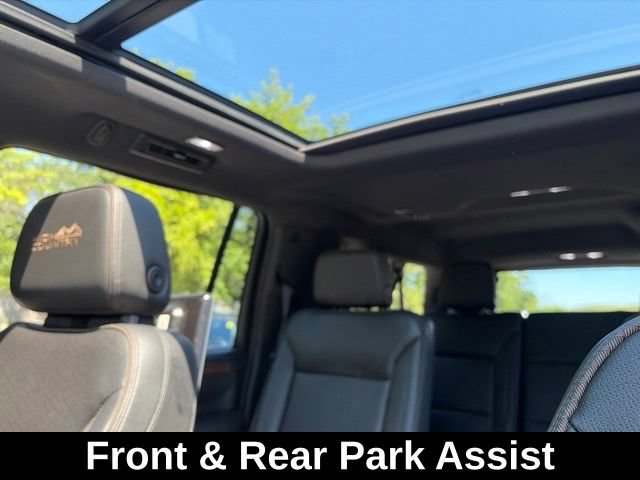 Used 2021 Chevrolet Suburban High Country AWD/4WD image 26