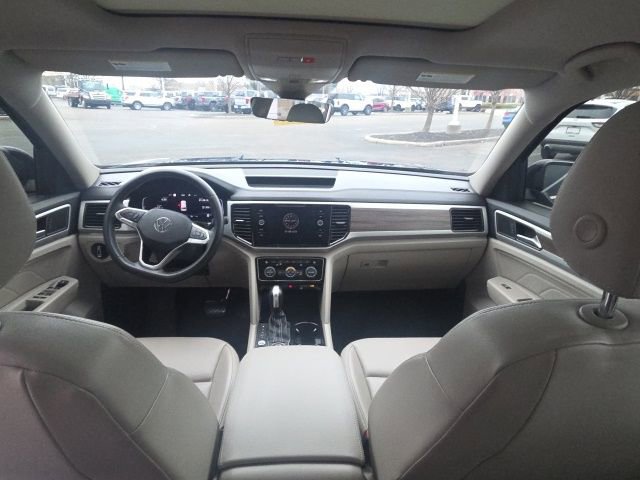 Used 2022 Volkswagen Atlas SEL image 20