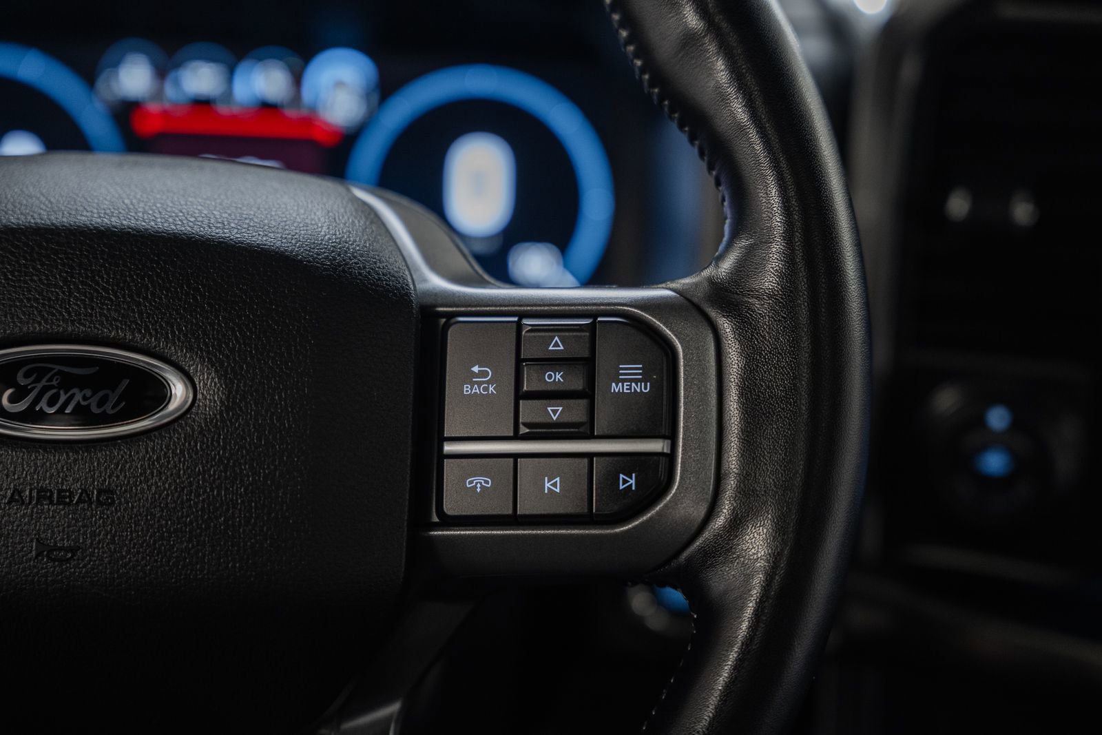 Certified 2023 Ford F150 Lariat w/ Equipment Group 502A High image 36