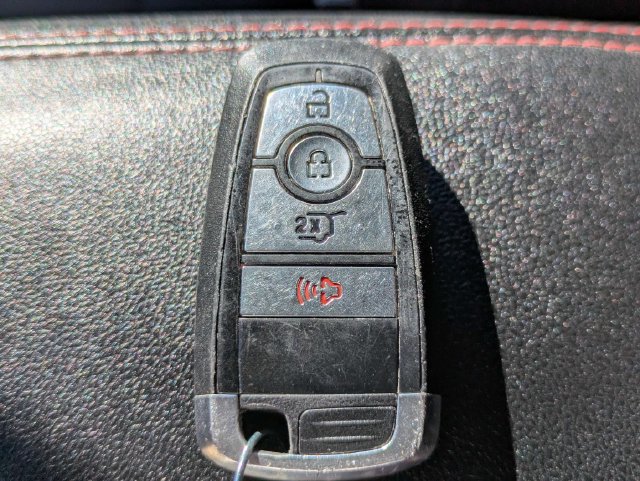 Certified 2023 Ford Escape ST-Line w/ Tech Pack #1 FWD image 29