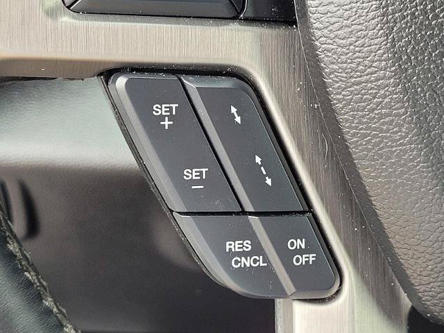 Certified 2017 Ford F150 Platinum w/ Equipment Group 701A Luxury RWD image 32