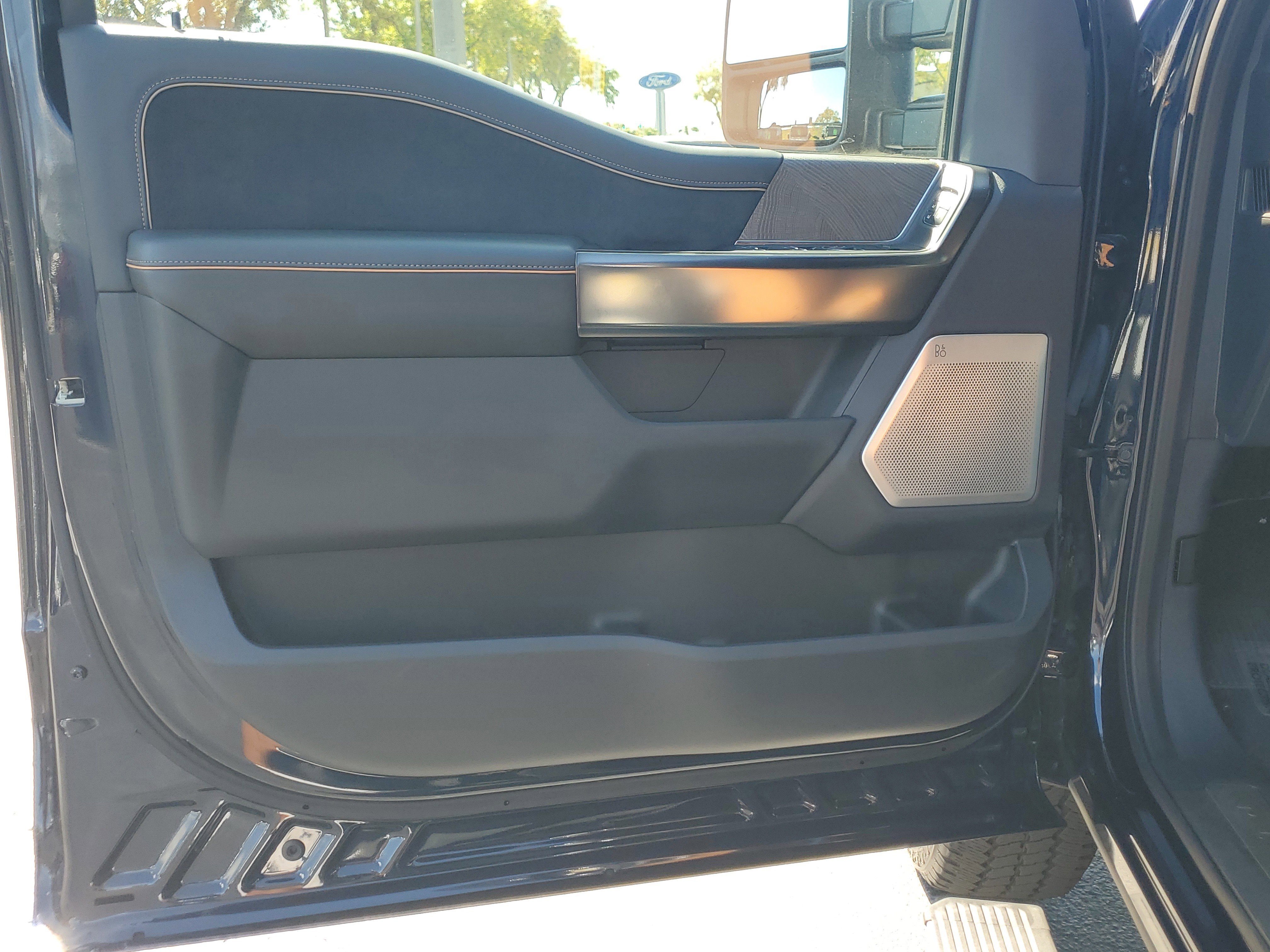 Certified 2023 Ford F250 Platinum image 18