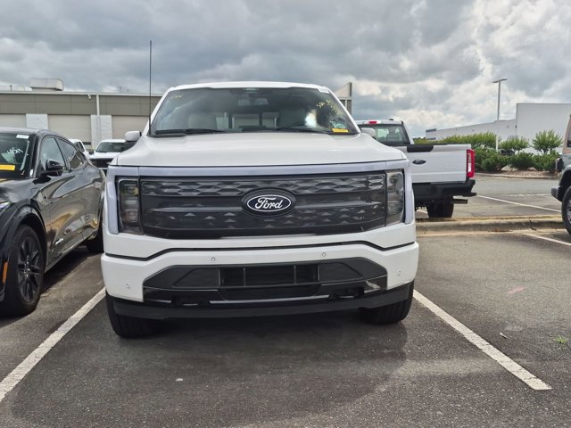 Certified 2025 Ford F150 Lightning Platinum AWD/4WD image 3