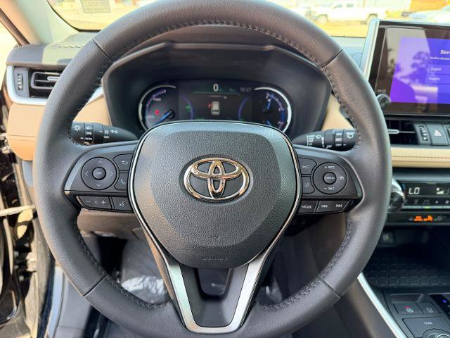Used 2023 Toyota RAV4 XLE Premium AWD/4WD image 11