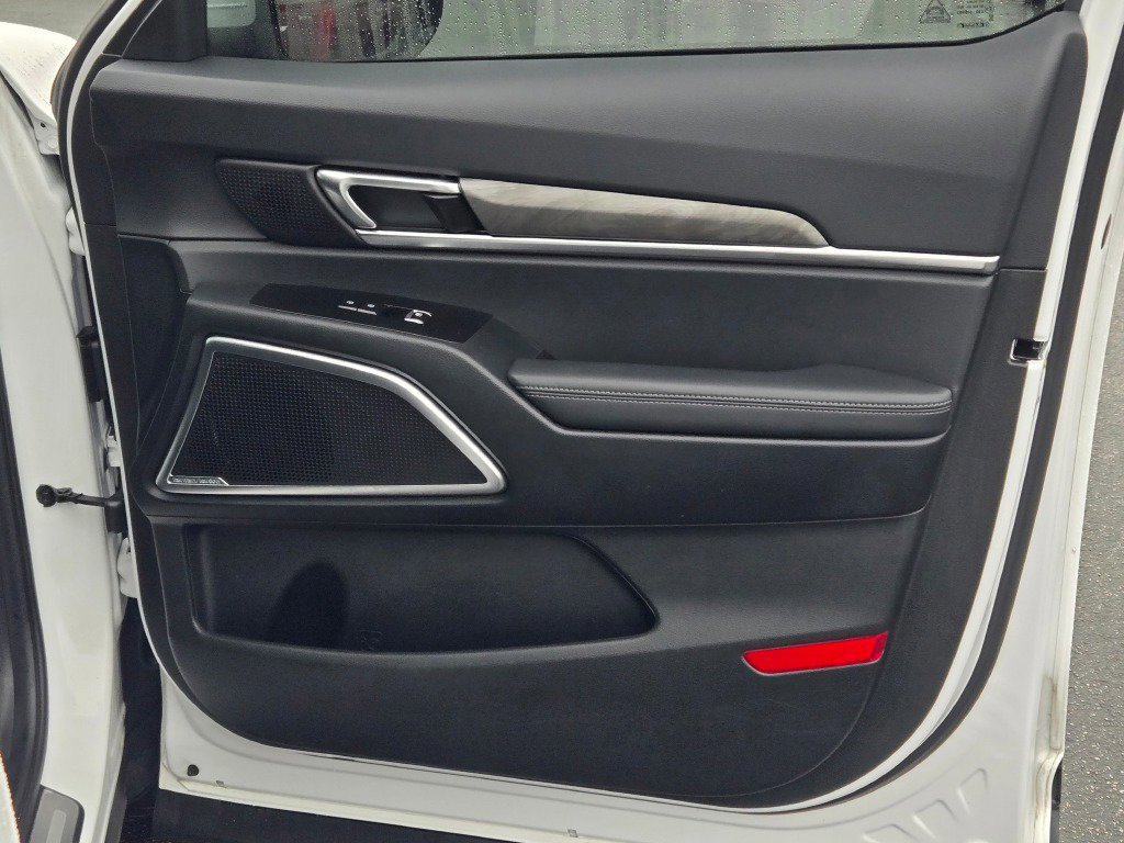 Used 2024 Kia Telluride SX X-Pro image 8