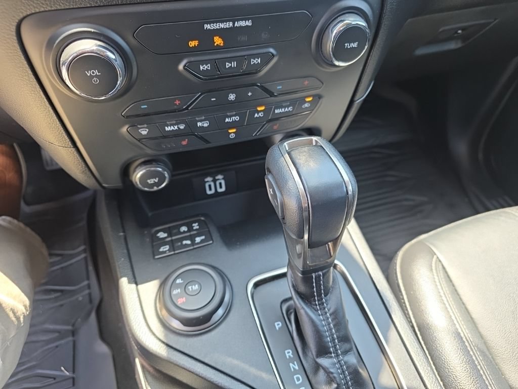Certified 2019 Ford Ranger Lariat w/ Equipment Group 501A Mid AWD/4WD image 7