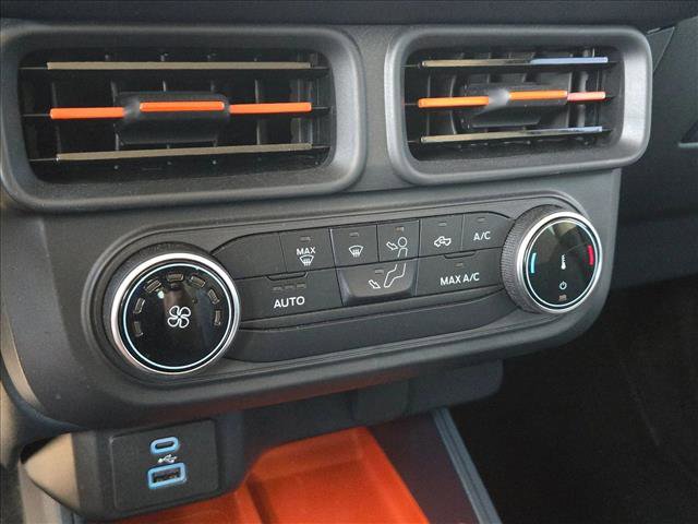 Certified 2022 Ford Maverick XLT image 17