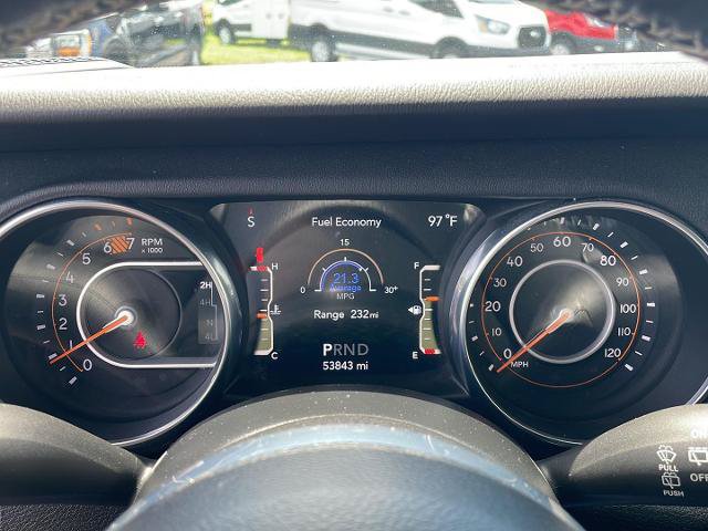 Used 2020 Jeep Wrangler Unlimited Sahara AWD/4WD image 18