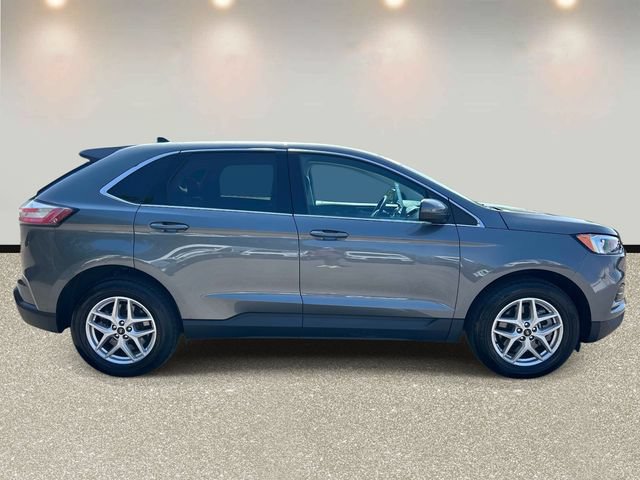 Certified 2024 Ford Edge SEL AWD/4WD image 4
