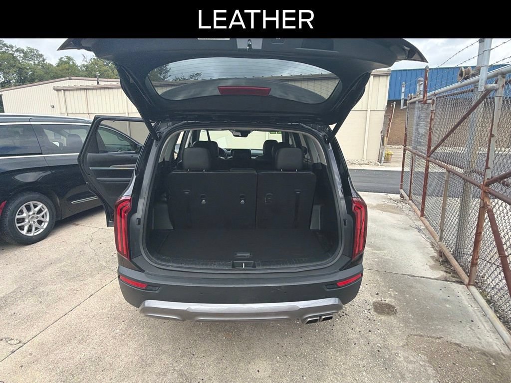 Used 2022 Kia Telluride EX FWD image 15