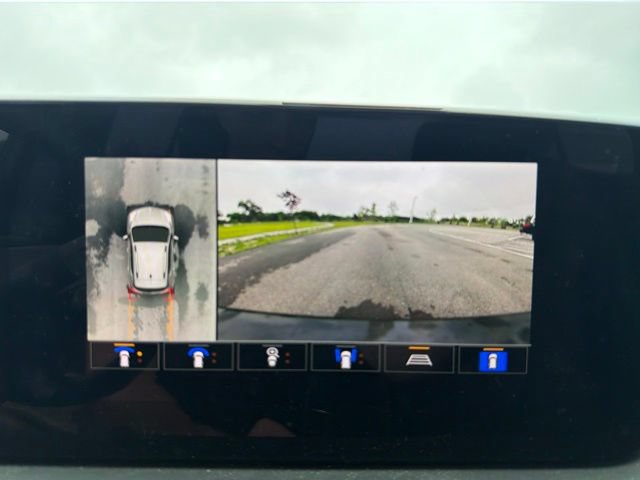 Used 2025 Buick Encore GX Preferred w/ Advanced Technology Package FWD image 29