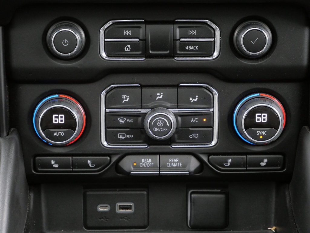 Used 2023 Chevrolet Tahoe RST AWD/4WD image 17