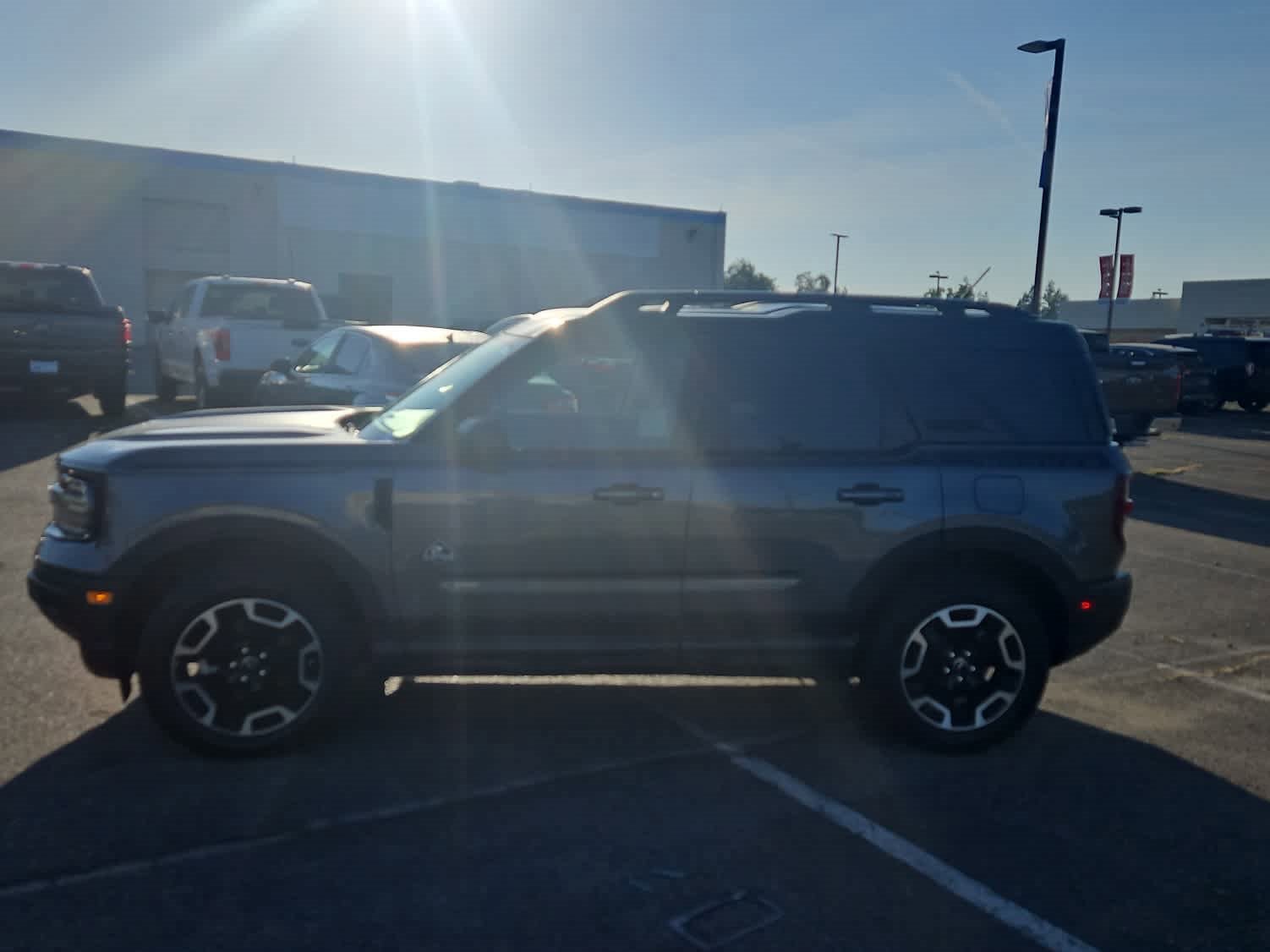 Certified 2024 Ford Bronco Sport Outer Banks w/ Topo Graphic Package image 2