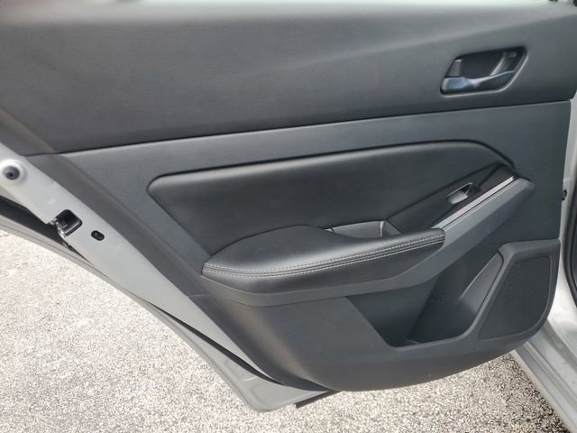 Used 2023 Nissan Altima 2.5 SV image 15