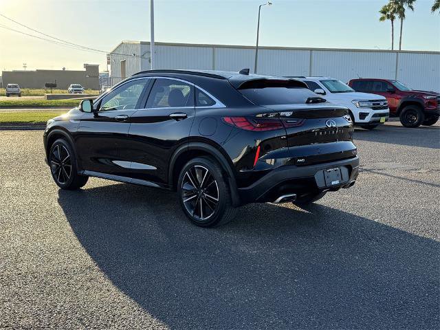 Used 2023 INFINITI QX55 Essential image 3