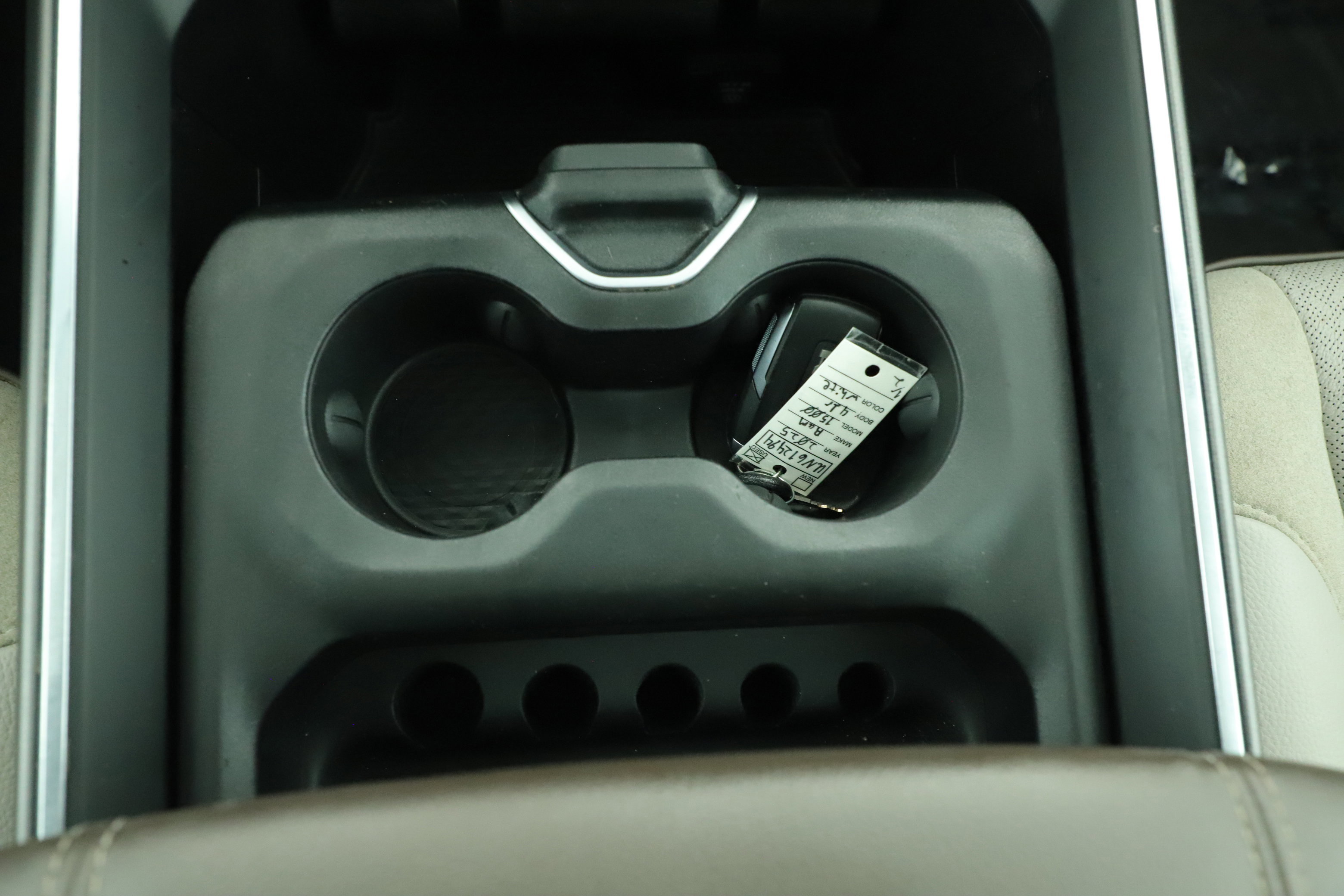 Used 2025 RAM 1500 Laramie w/ Laramie Southwest Edition image 19