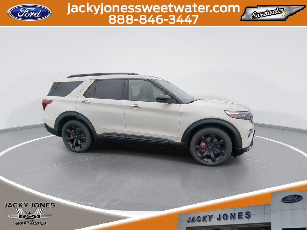 Certified 2022 Ford Explorer ST w/ Equipment Group 401A image 9