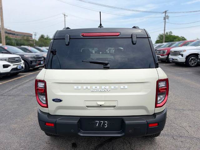 Certified 2025 Ford Bronco Sport Outer Banks w/ Outer Banks Tech Package+ AWD/4WD image 5