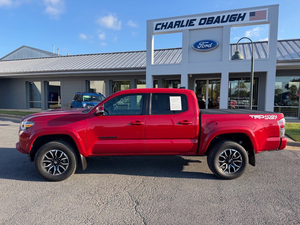 Used 2021 Toyota Tacoma TRD Sport w/ Technology Package AWD/4WD image 2