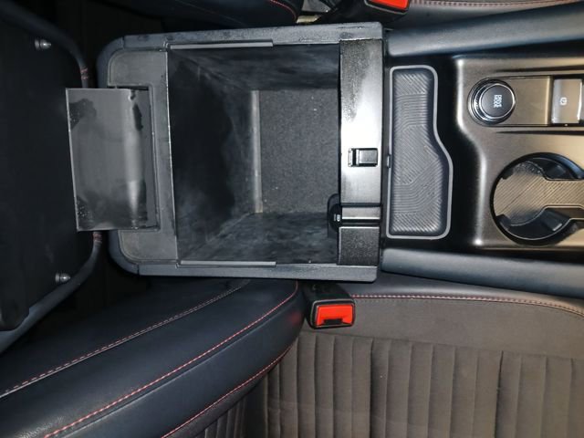 Certified 2025 Ford Explorer ST-Line image 40