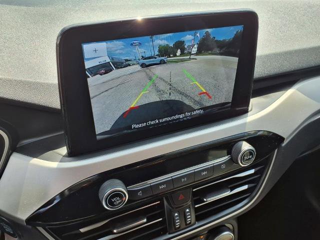 Certified 2022 Ford Escape SE w/ SE Sport Appearance Package image 10