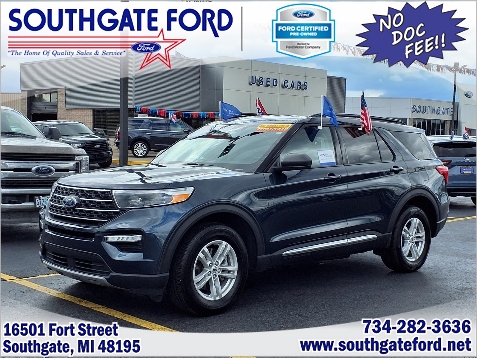Certified 2024 Ford Explorer XLT w/ Equipment Group 202A AWD/4WD image 1