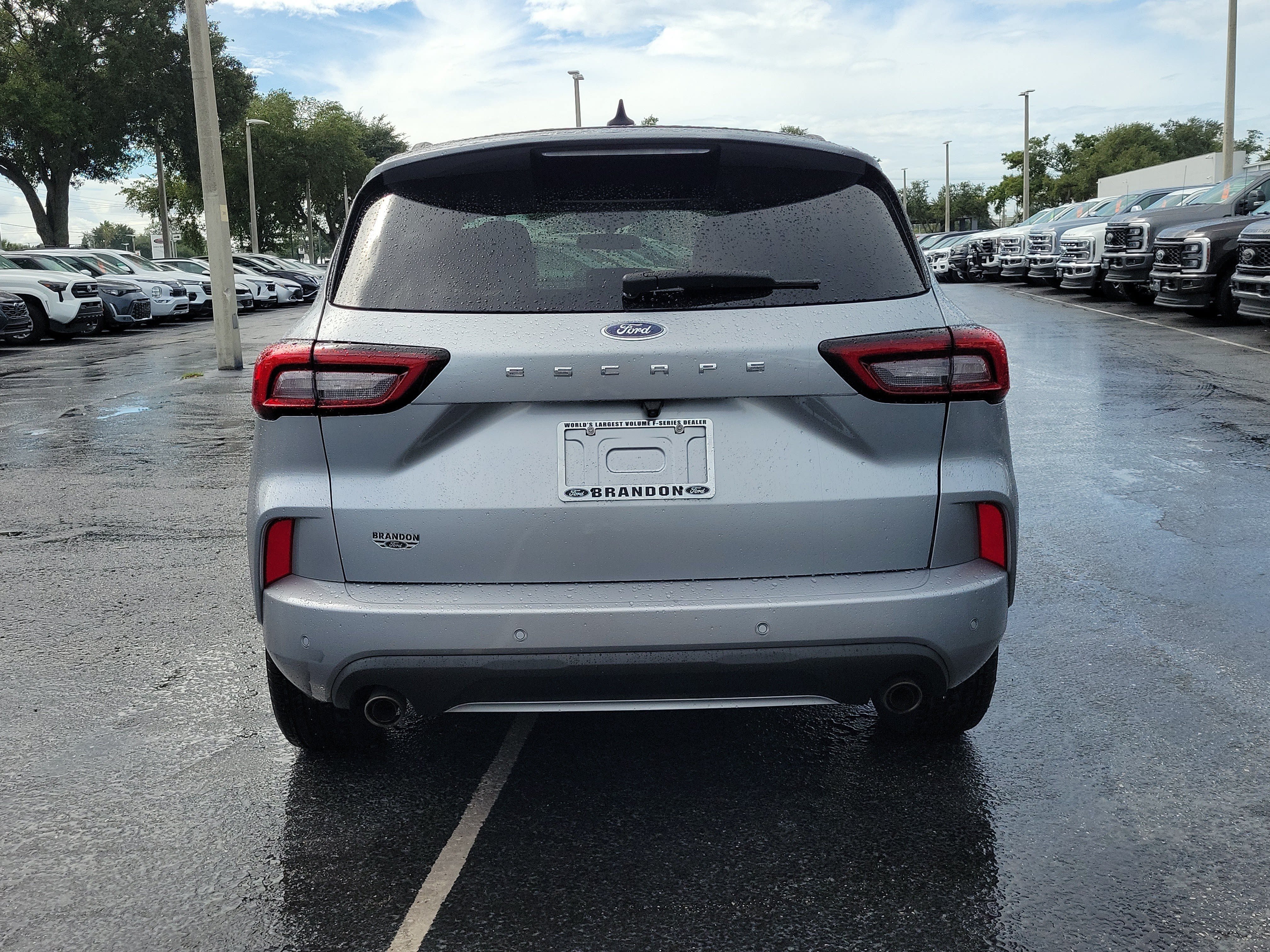 Certified 2023 Ford Escape ST-Line w/ Tech Pack #1 FWD image 8