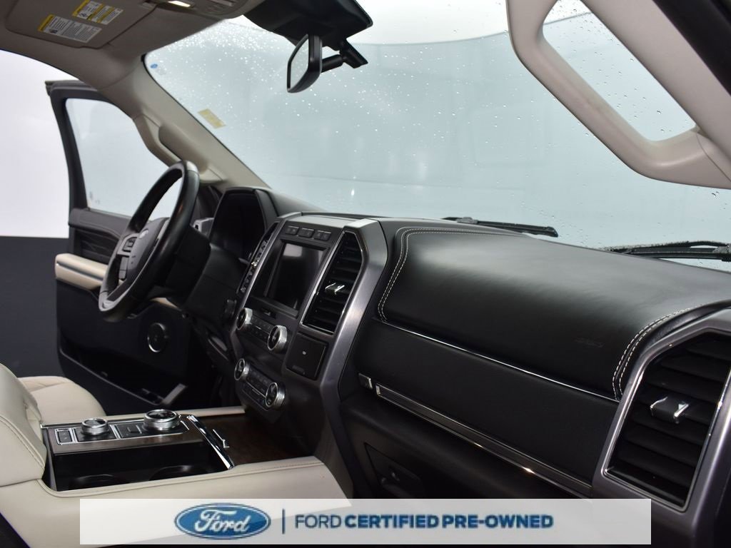 Certified 2021 Ford Expedition Platinum image 17