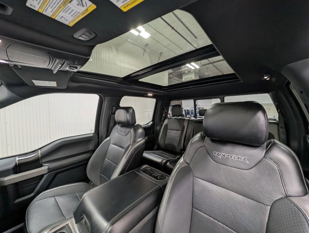 Certified 2019 Ford F150 Raptor w/ Equipment Group 802A Luxury image 9