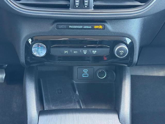 Certified 2023 Ford Escape Platinum AWD/4WD image 15