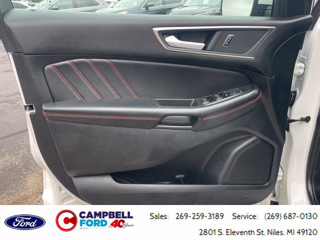 Certified 2024 Ford Edge ST-Line AWD/4WD image 11