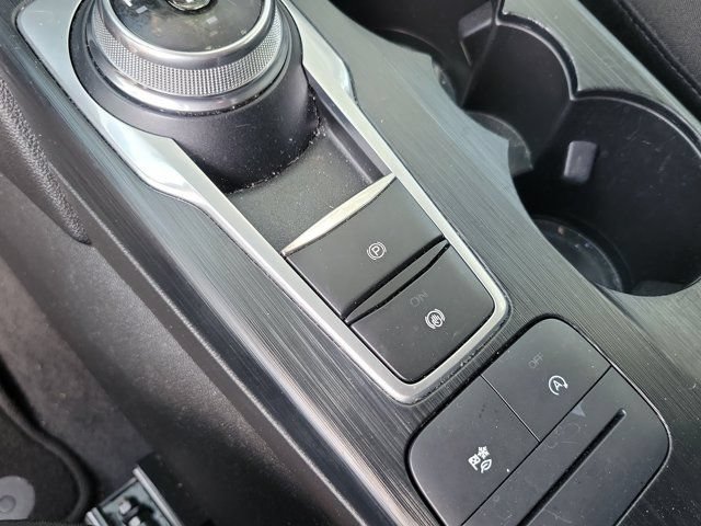 Certified 2023 Ford Escape Active FWD image 19