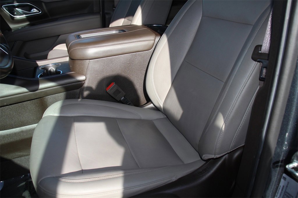 Used 2021 Chevrolet Tahoe Z71 w/ Rear Media and Nav Package image 24