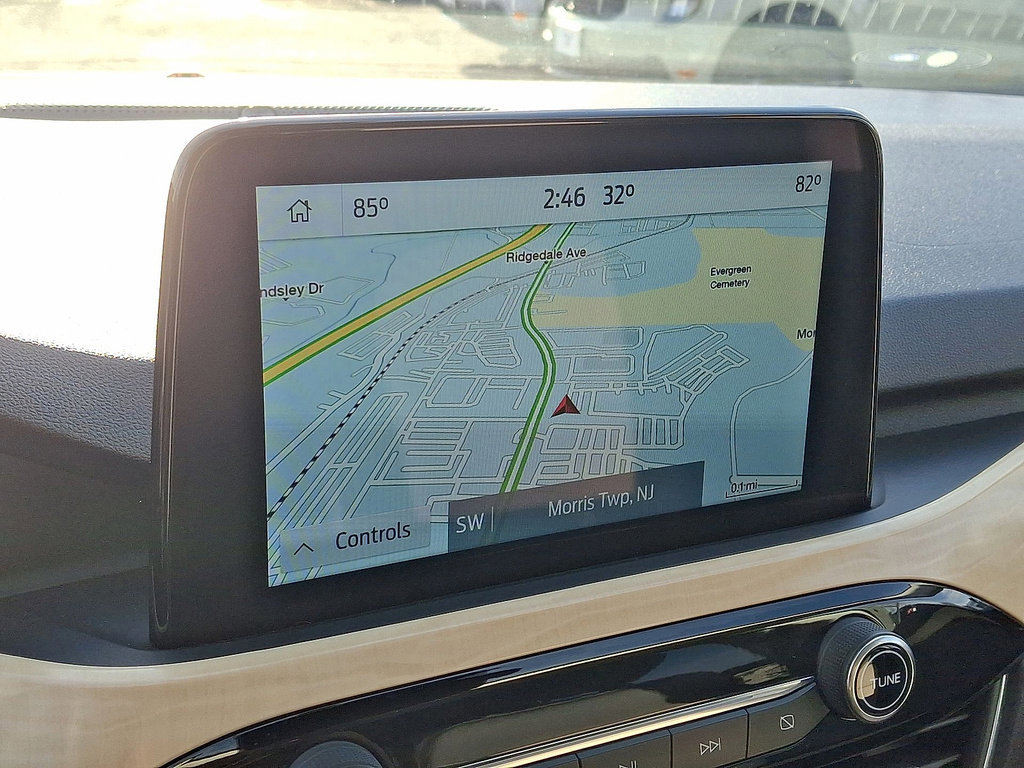 Certified 2022 Ford Escape Titanium w/ Titanium Elite Package image 19