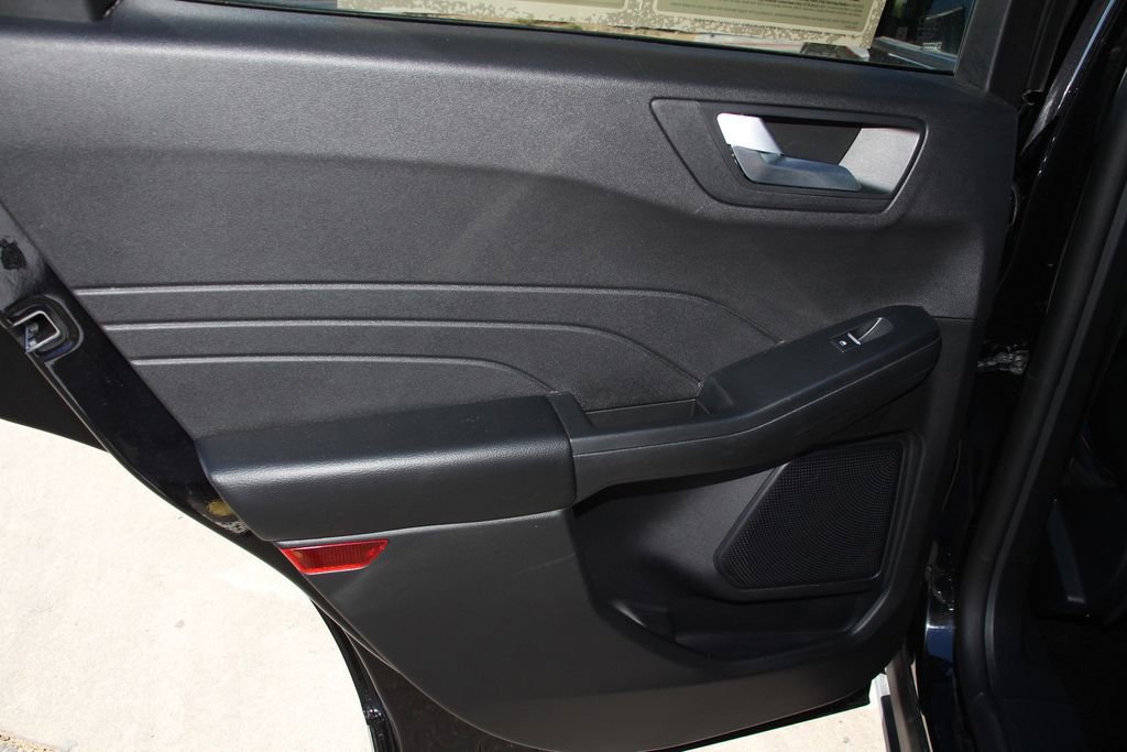 Certified 2025 Ford Escape ST-Line Select image 20