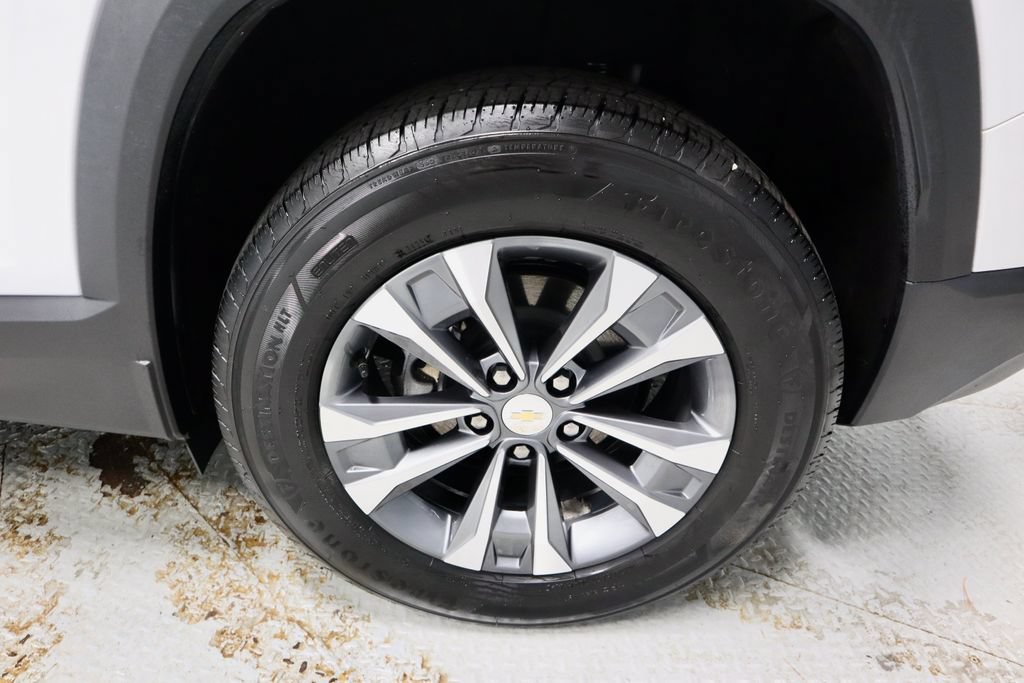 Used 2026 Chevrolet Equinox LT FWD image 20