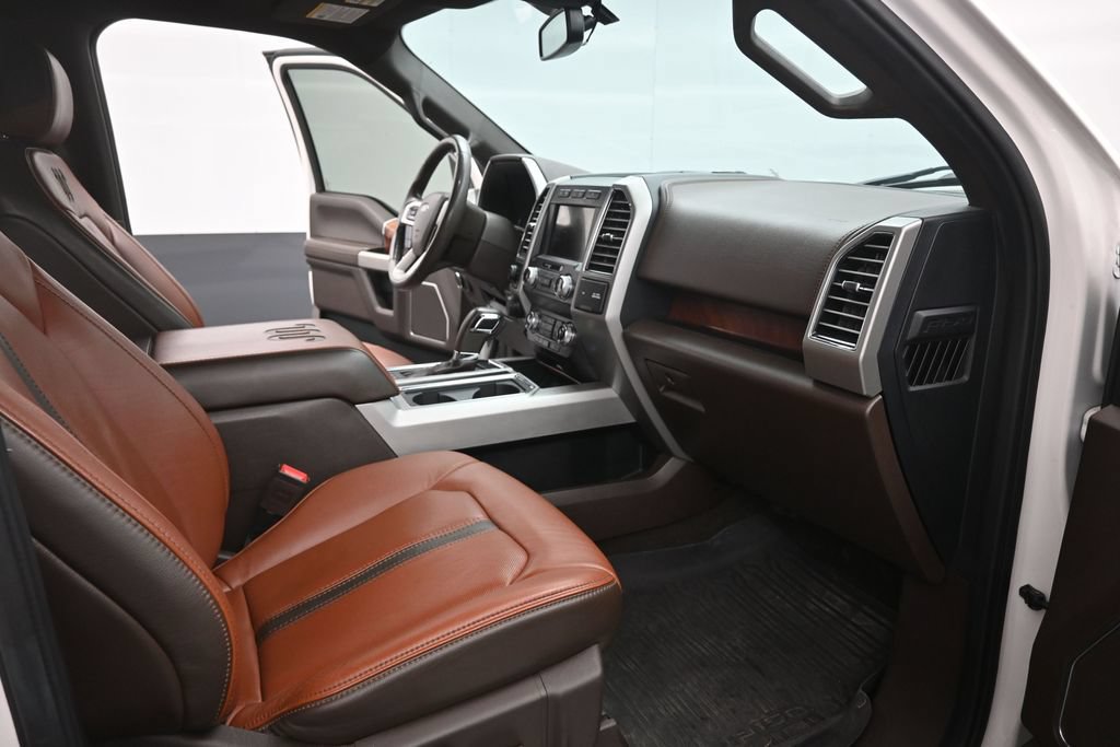 Certified 2019 Ford F150 King Ranch w/ Equipment Group 601A Luxury AWD/4WD image 24