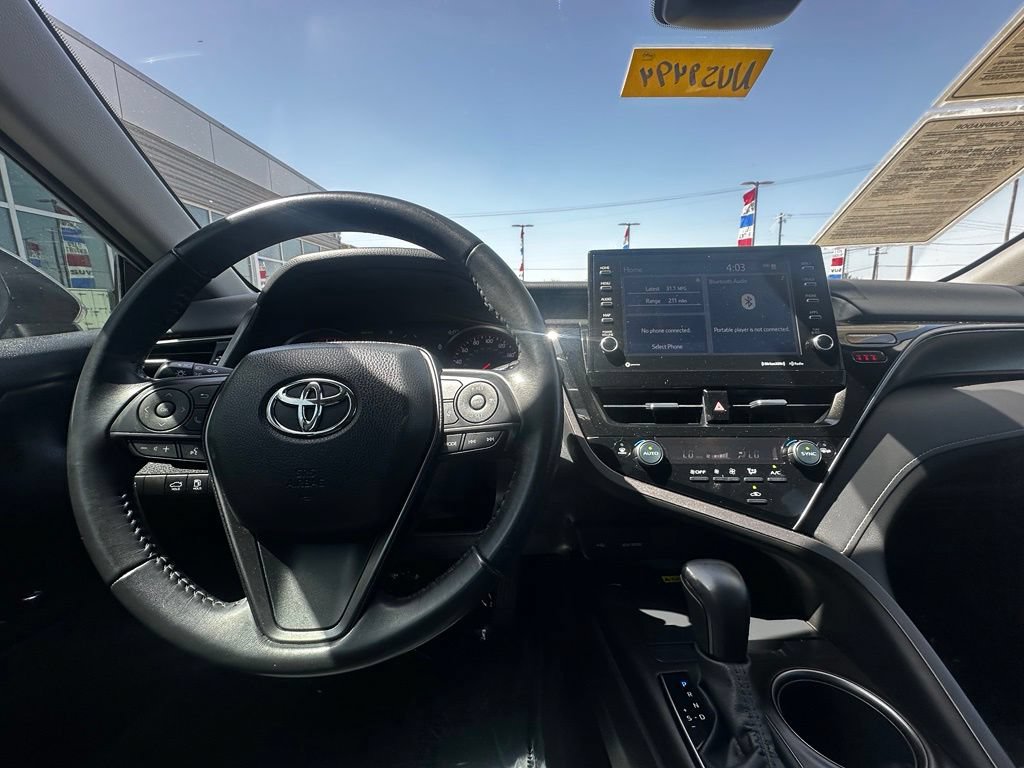 Used 2022 Toyota Camry XSE FWD image 12